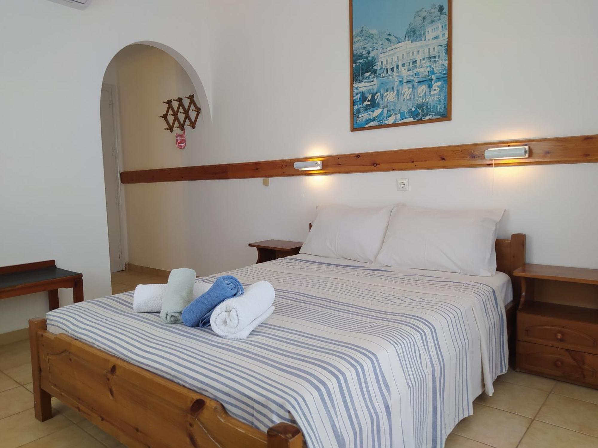 Corali Hotel Piso Livadi Exteriér fotografie
